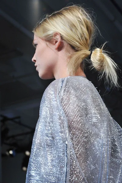 Look 44
